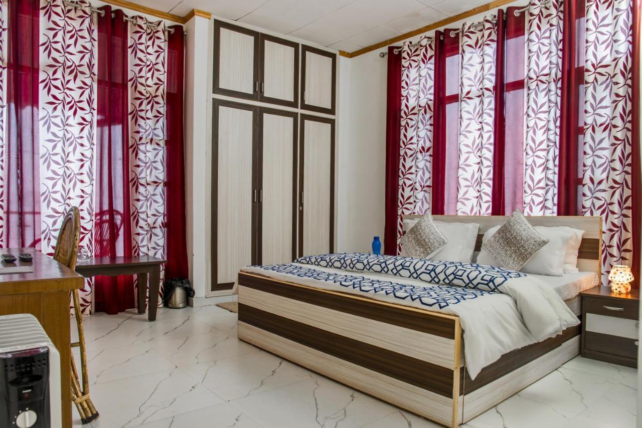 Kasauli Edge Apt With Balcony المظهر الخارجي الصورة