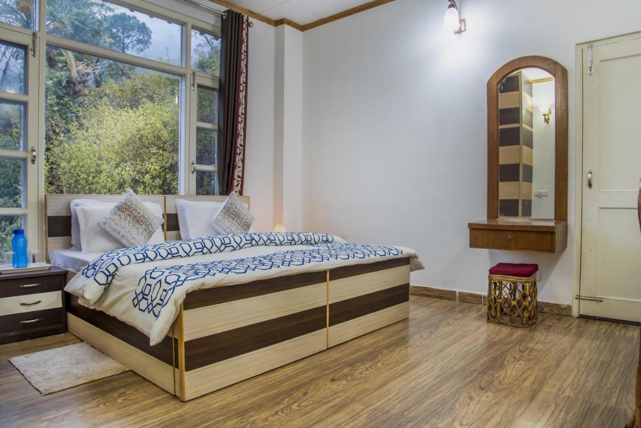 Kasauli Edge Apt With Balcony المظهر الخارجي الصورة